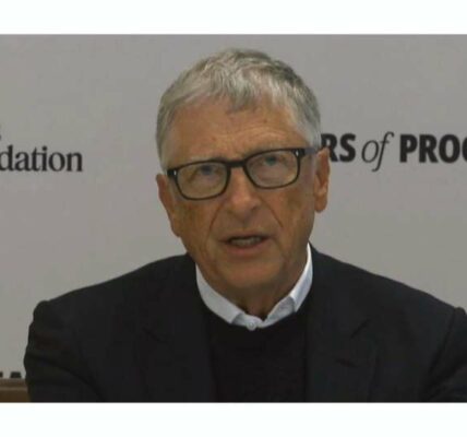 Bill-Gates-Gates-Foundation-2045