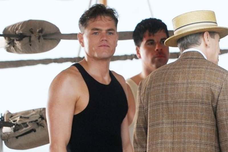 Devin-Harjes-in-Boardwalk-Empire-scene-2.