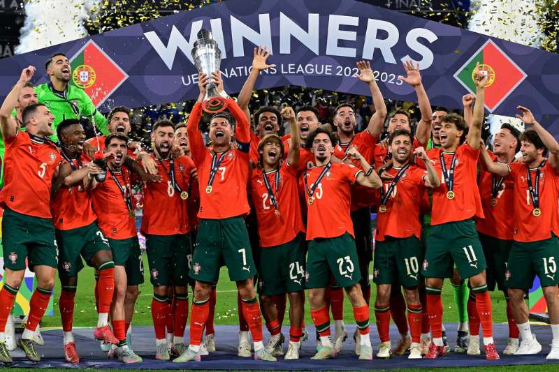 Ronaldo-celebrates-Portugal-vs-Spain-Nations-League-2025-win
